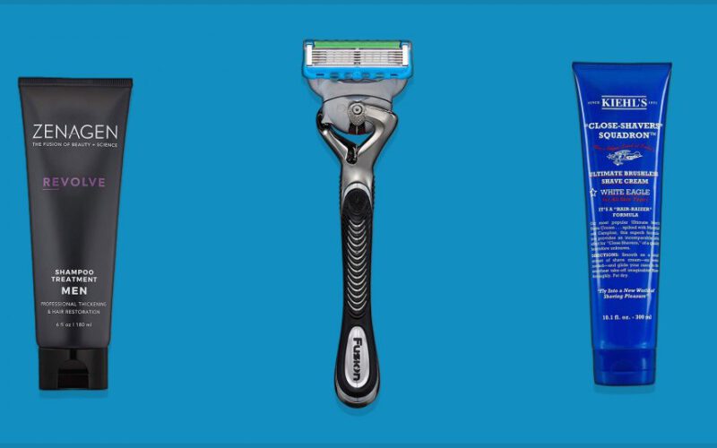 Czarna tuba z https://e-gentleman.pl/wp-content/uploads/2021/12/zenagen20revolve.html Gillette Fusion Razor i kiehl ' s Close Shavers shave cream w niebieskiej butelce na bardziej niebieskim tle